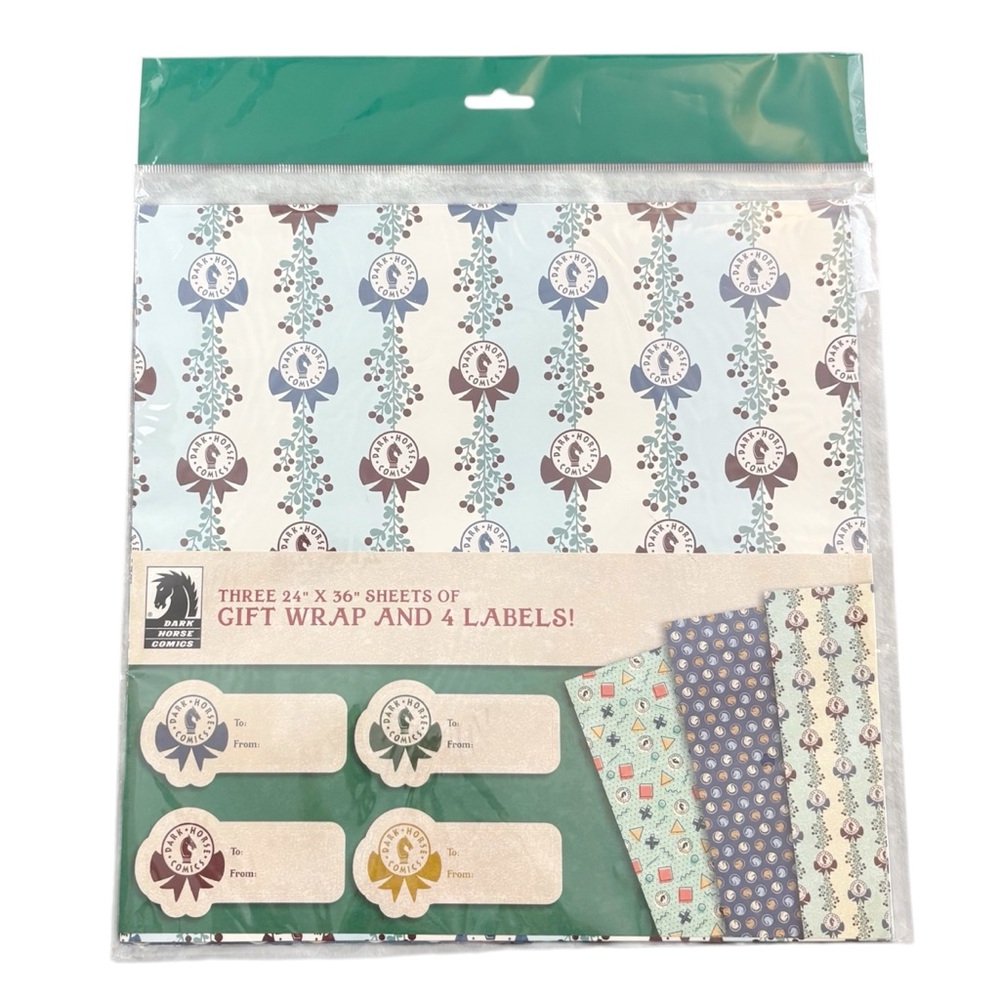 NWT Dark Horse Comics Gift Wrap with Labels
